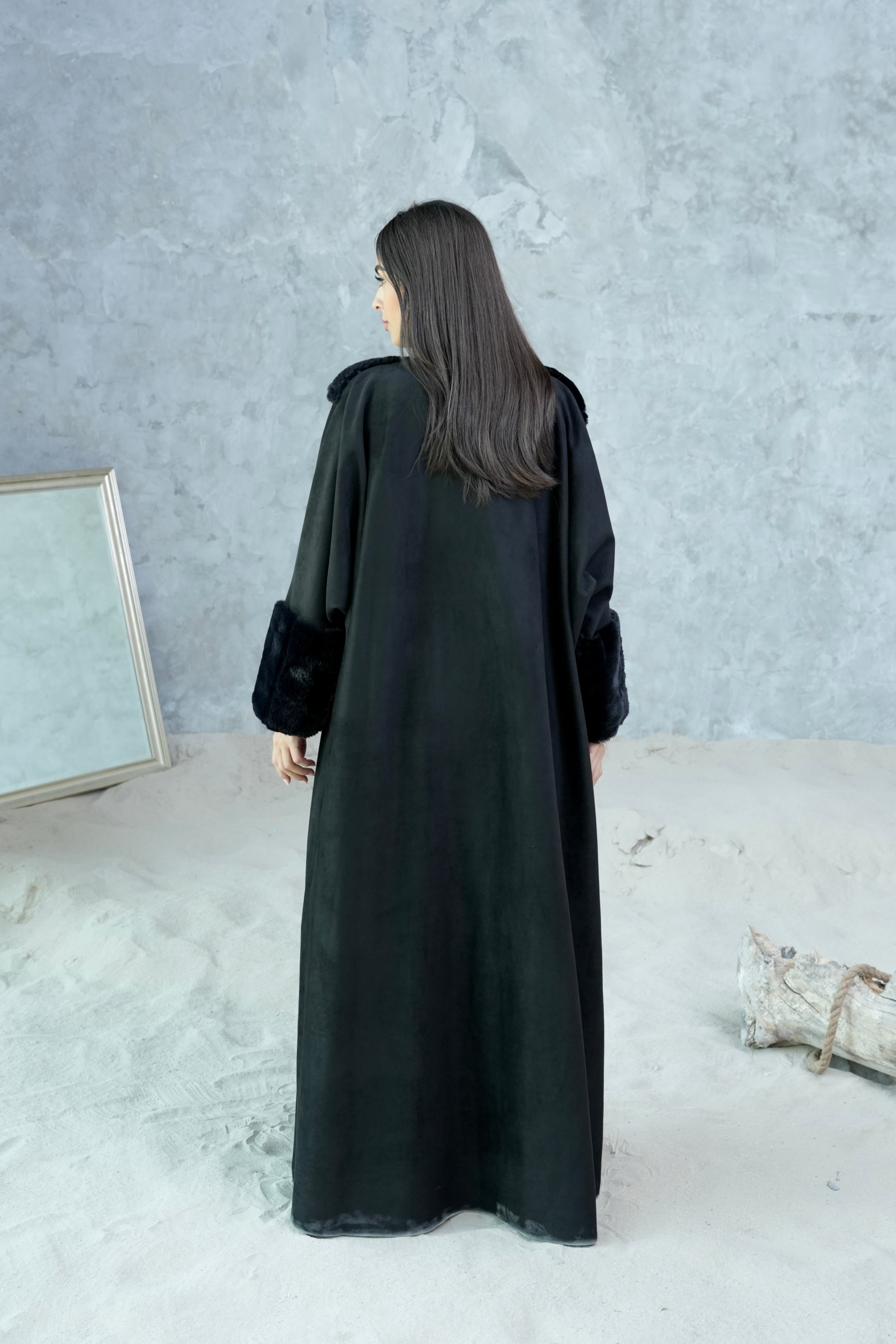 ELEGANT BLACK FUR ABAYA #366