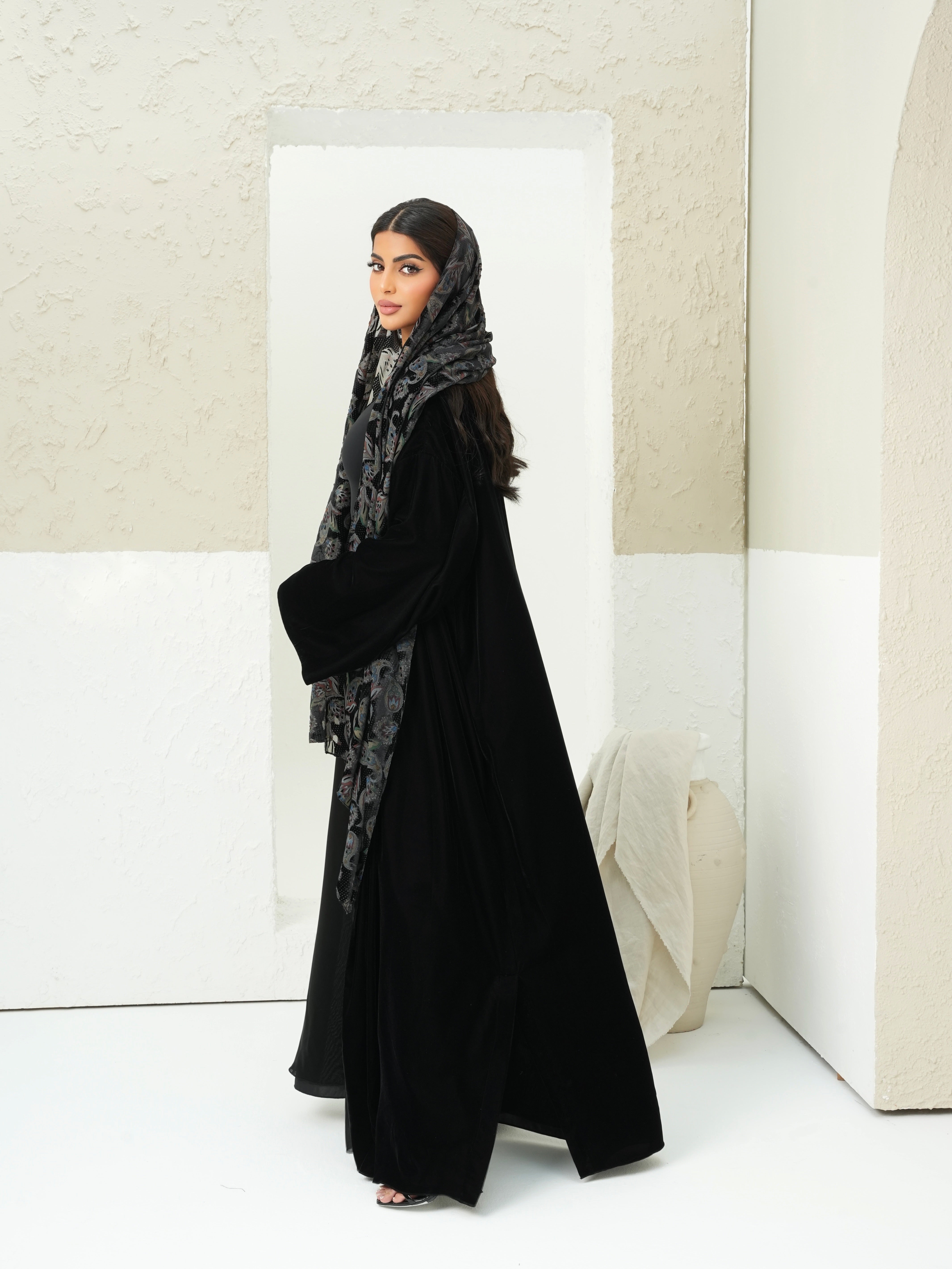 TRANDY BLACK VELVET ABAYA #556