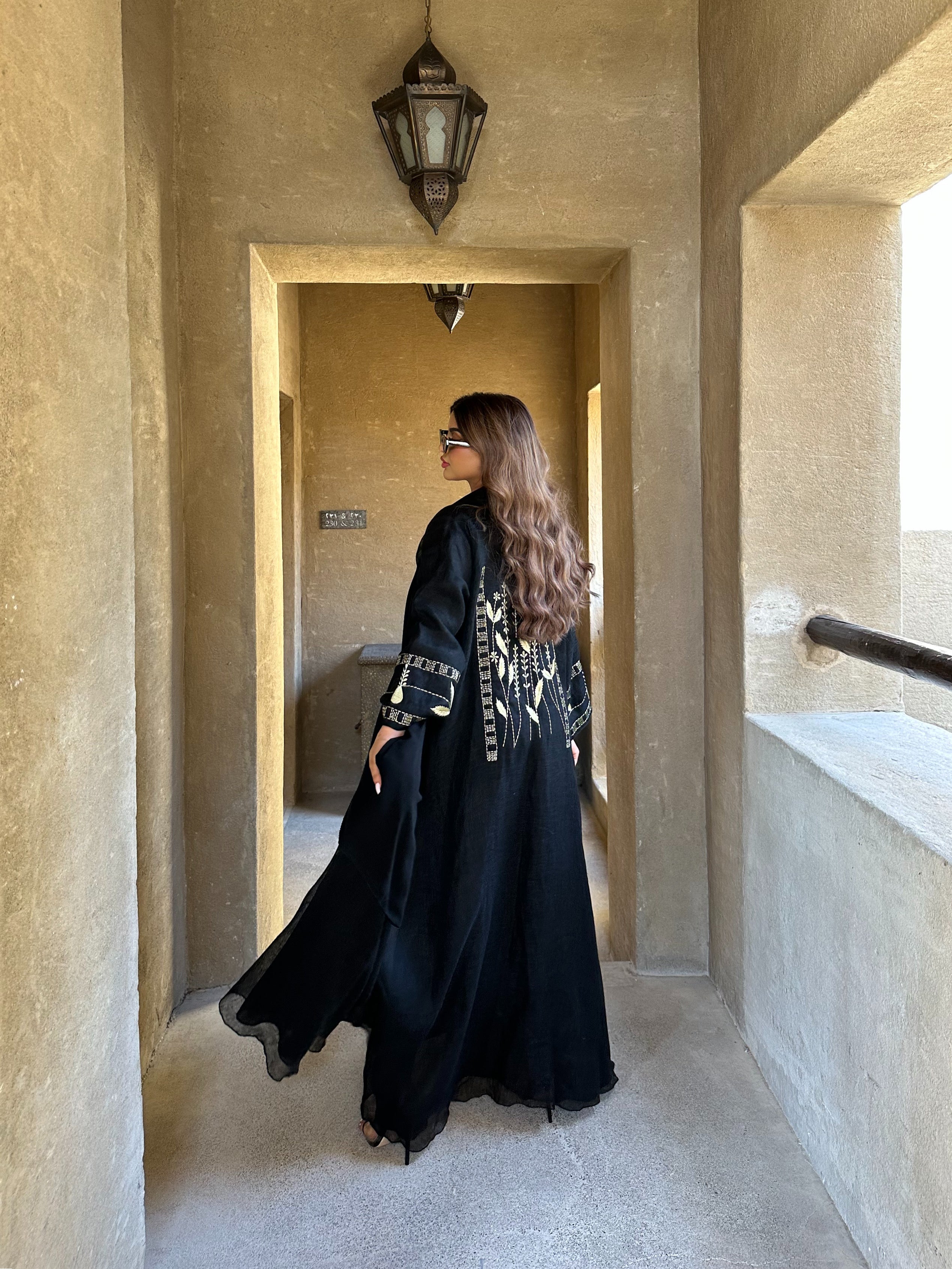 ELEGANT BLACK LINEN ABAYA #437