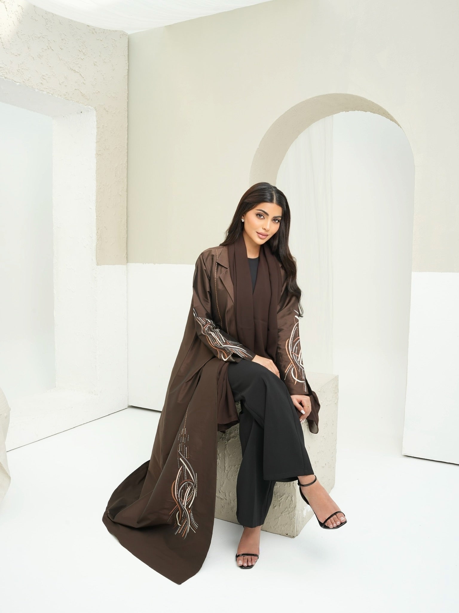 LUXURIOUS CACAO ABAYA #558