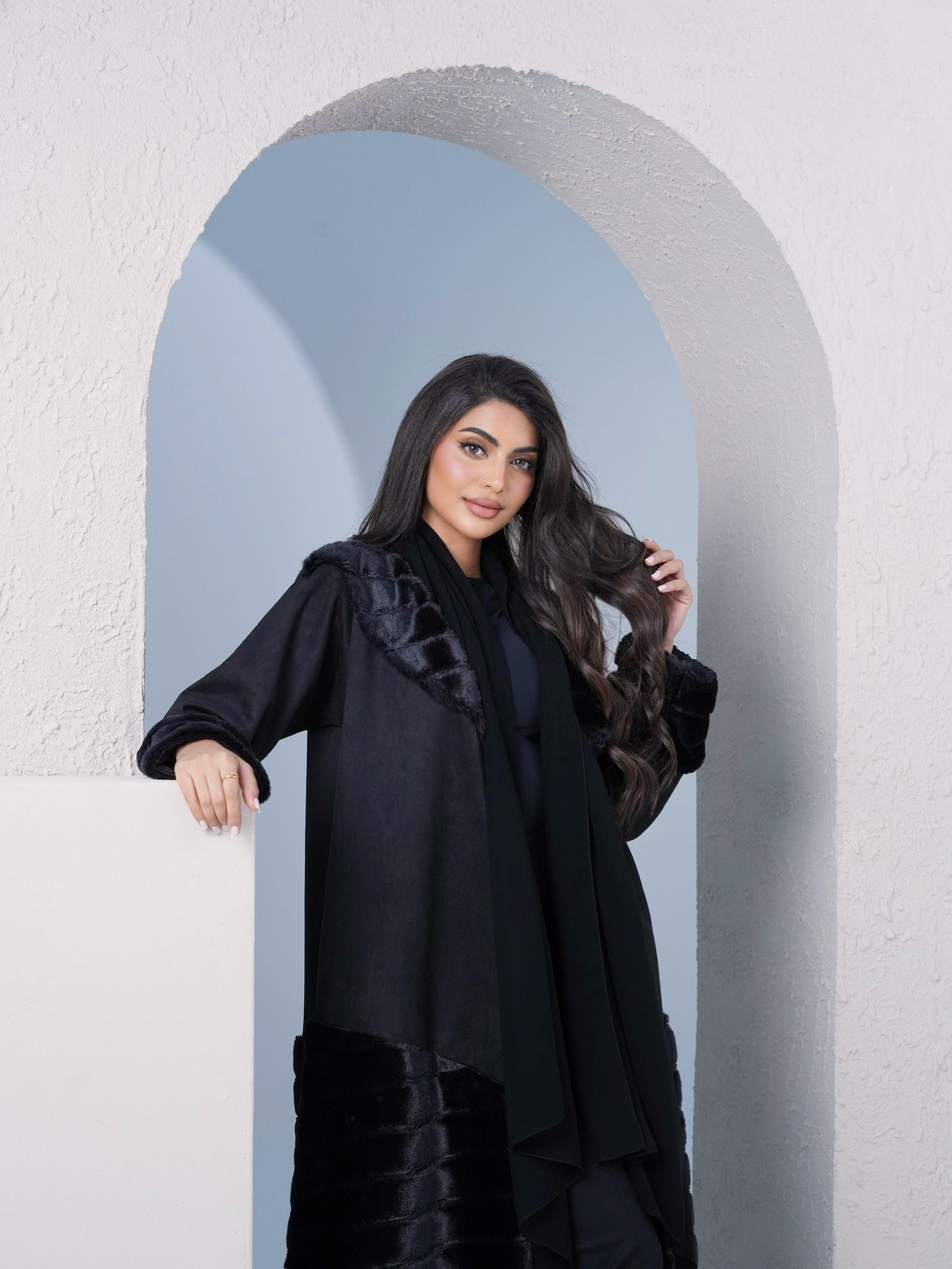 ELEGANT BLACK FUR ABAYA #531